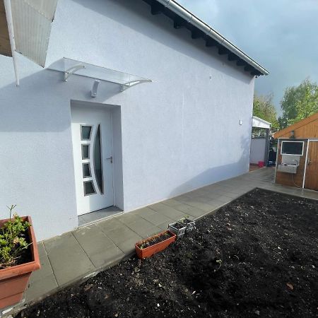 Maisonnette Avec Terrasse Strasbourg Exterior photo